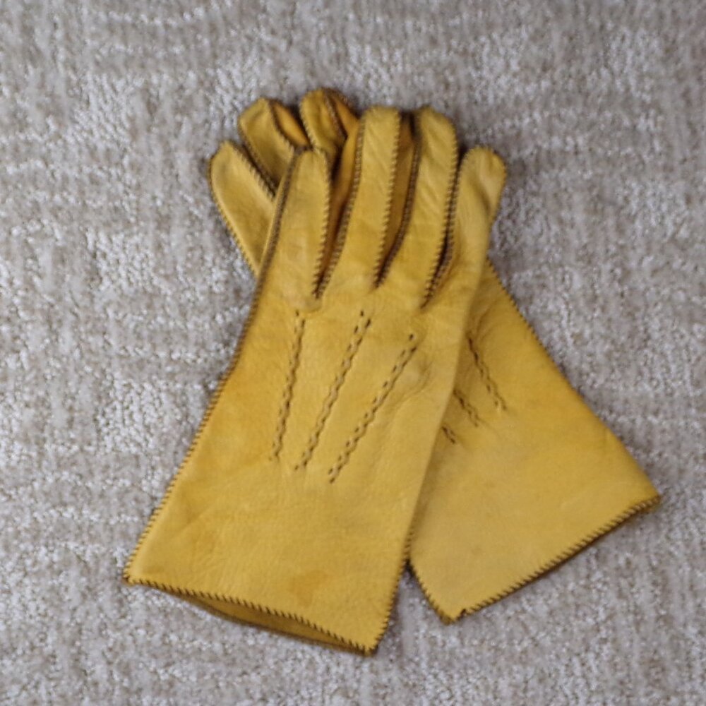 Women's Deerskin Gloves Buttery Yellow Tan Soft Size 6 1/2